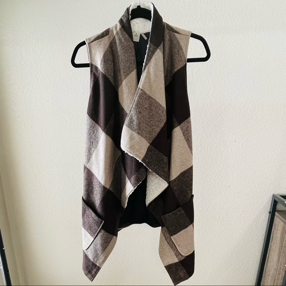 Brown plaid wrap never worn.